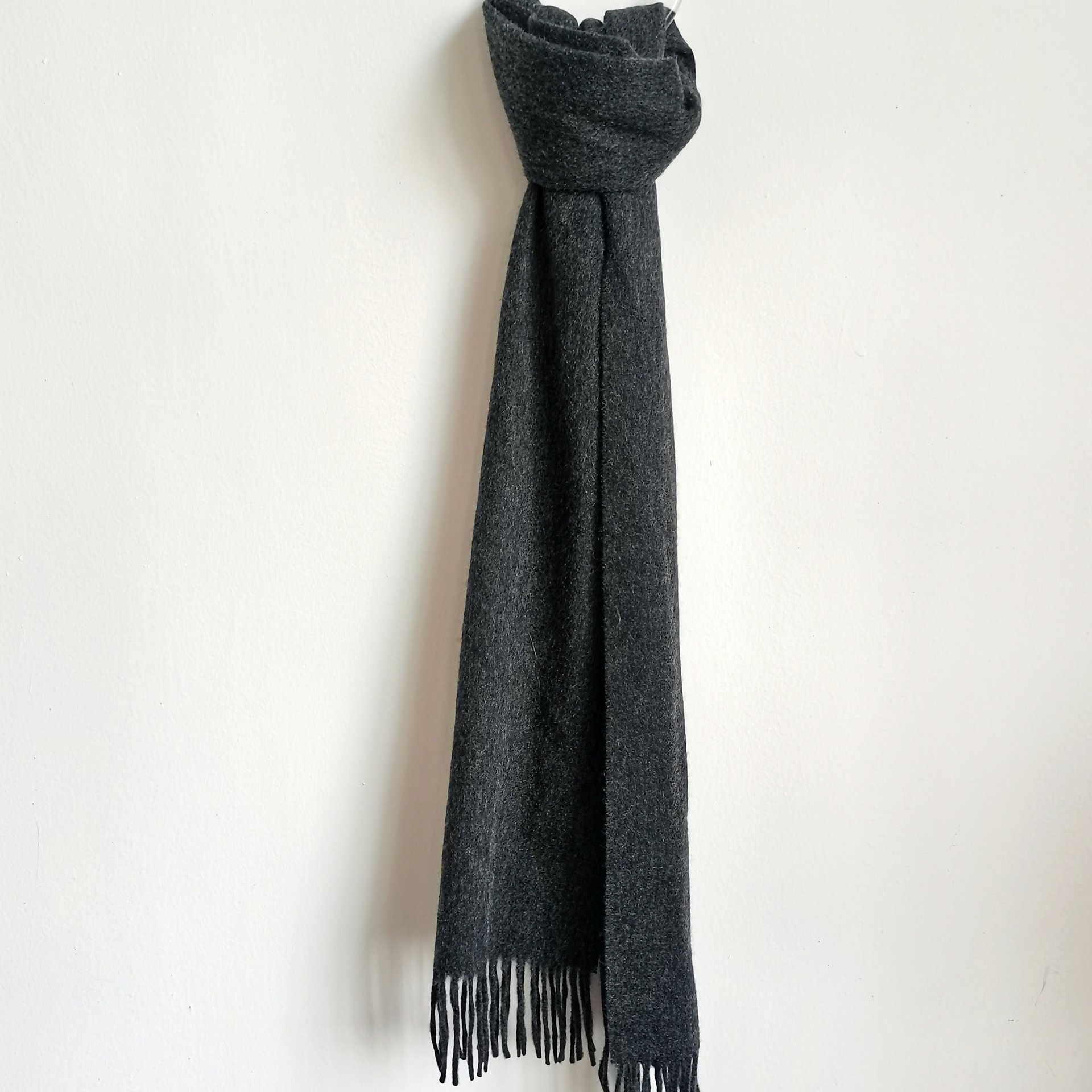 100% CASHMERE WOVEN CHARCOAL SCARF SCW-2119004-TD