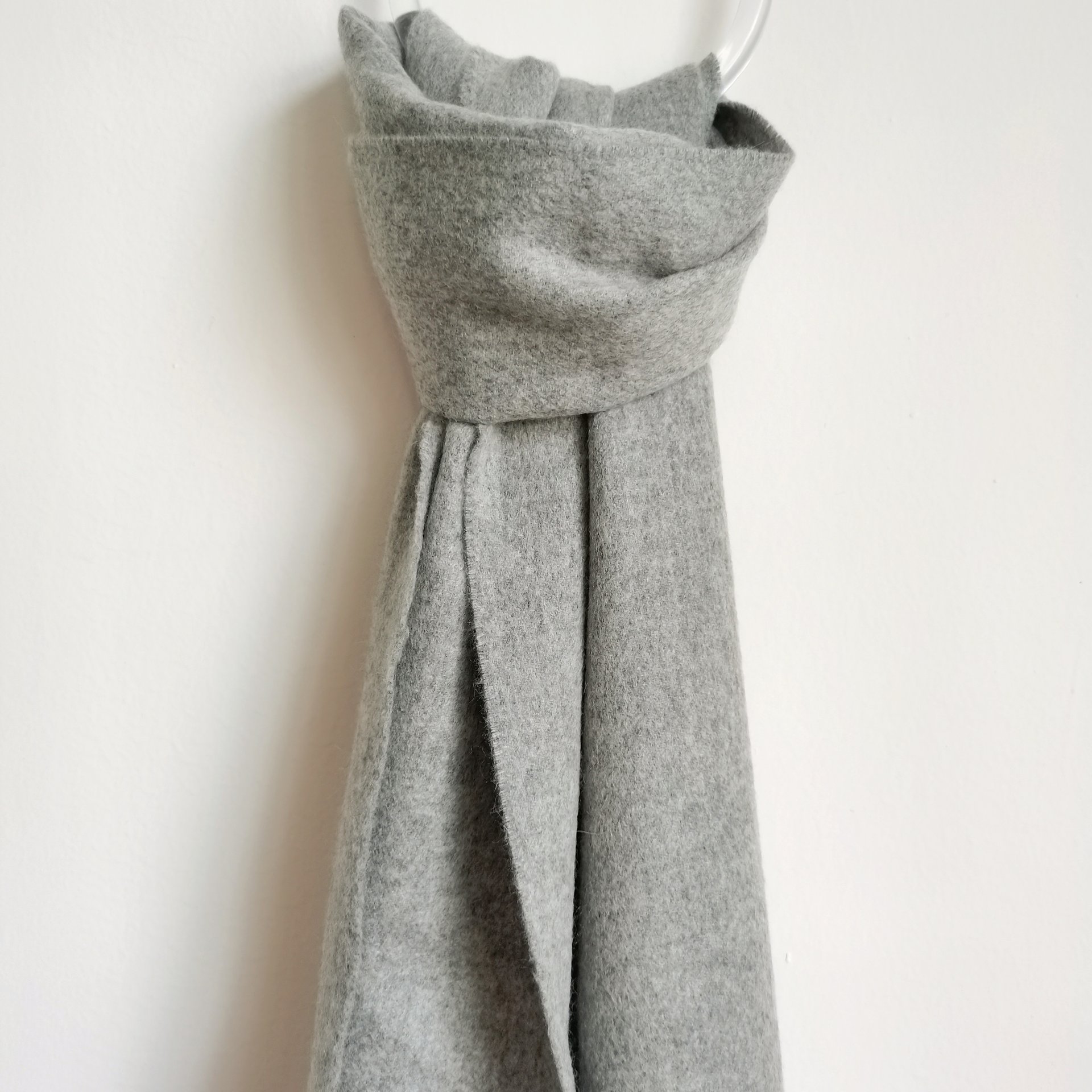 100% CASHMERE WOVEN GREY SCARF SCW-8171-AMC