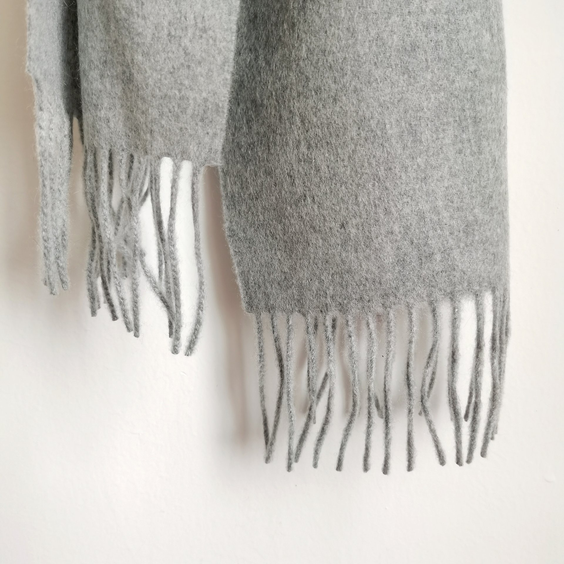 100% CASHMERE WOVEN GREY SCARF SCW-8171-AMC