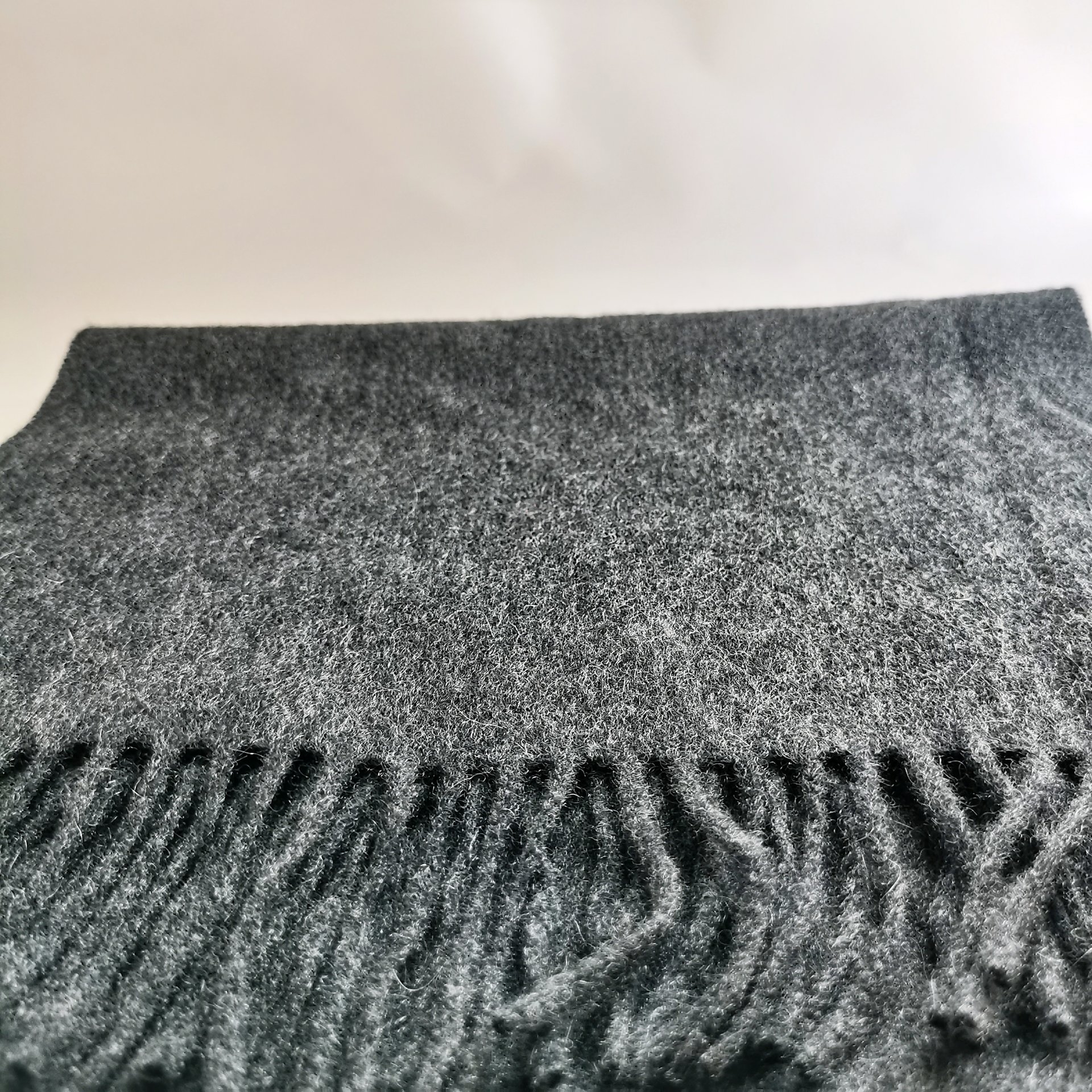 100% CASHMERE WOVEN CHARCOAL SCARF SCW-2119004-TD