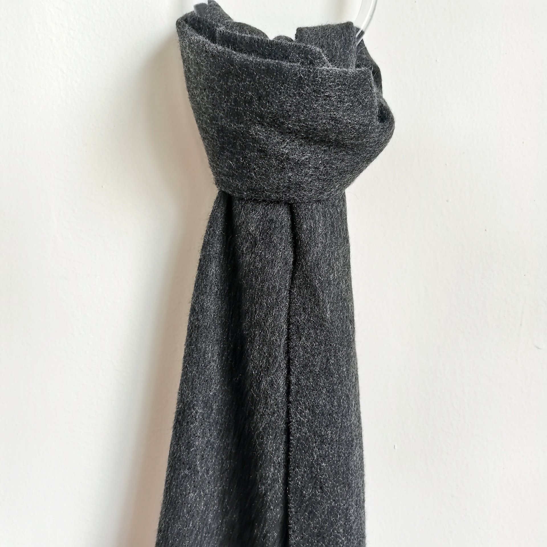 100% CASHMERE WOVEN CHARCOAL SCARF SCW-2119004-TD